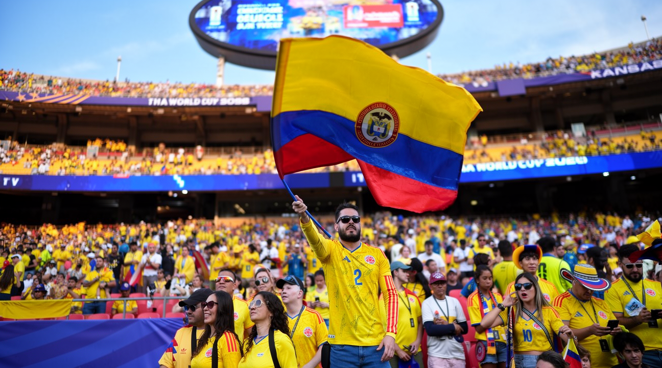 米乐体育登录 - 2026世界杯16强席位争夺：三场关键战役背后的竞技趋势与战术启示 - 米乐体育