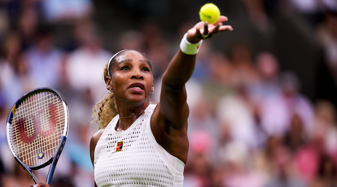 MILE SPORTS - 米乐体育 - Serena Williams 重返温网单打赛场：首轮三盘惜败背后的震撼时刻