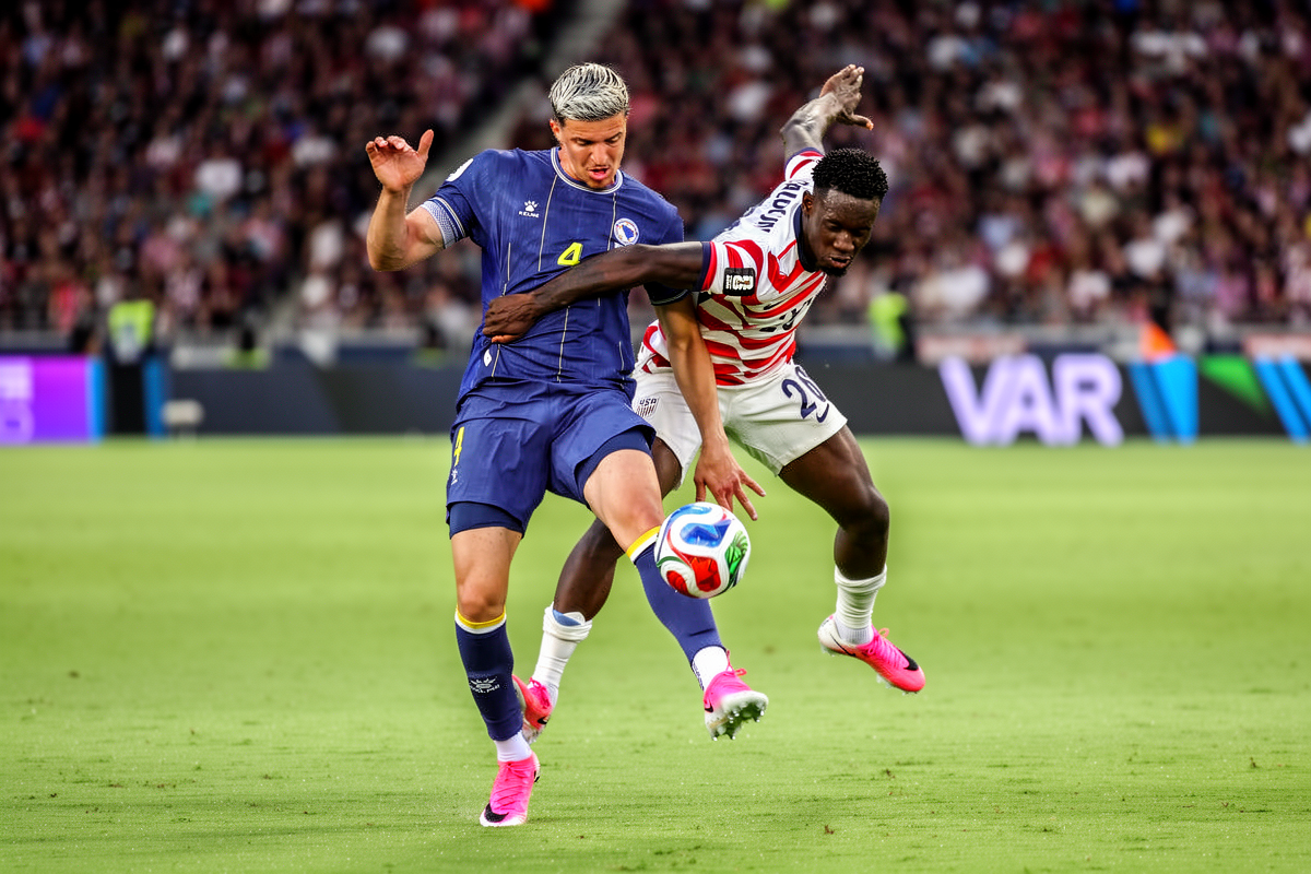 米乐体育官网 - 世界杯 VAR 判罚的双重标准：当 Balogun 被红牌吓醒，我们该反思什么 - 米乐体育